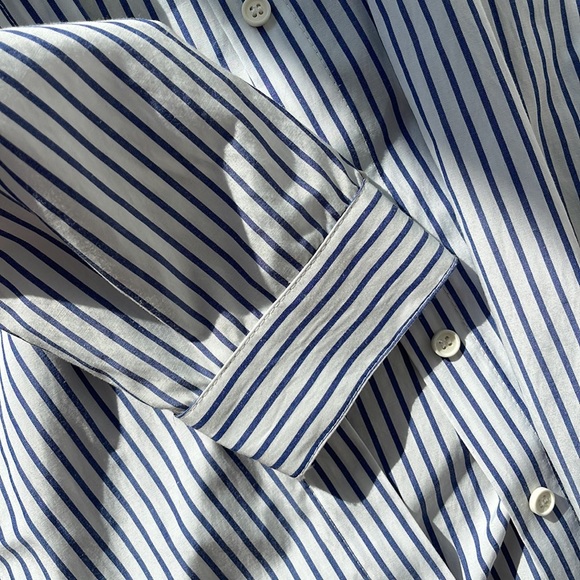 Striped shirt. - Picture 3 of 5